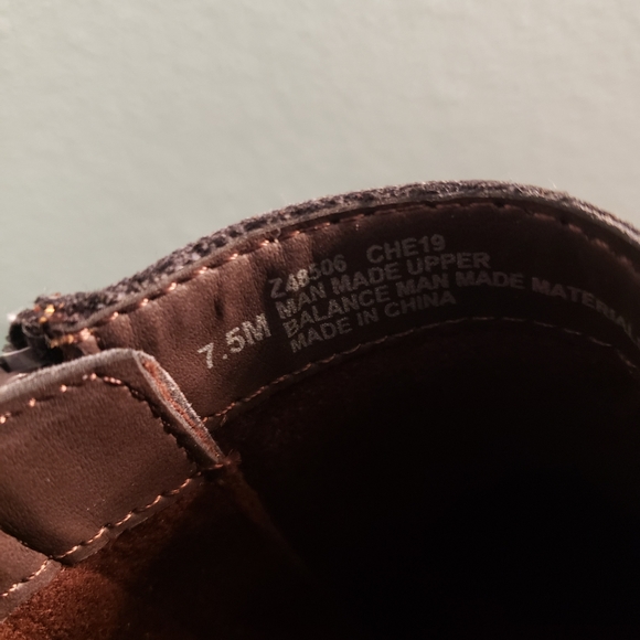 NIB b.o.c. booties - Picture 3 of 7